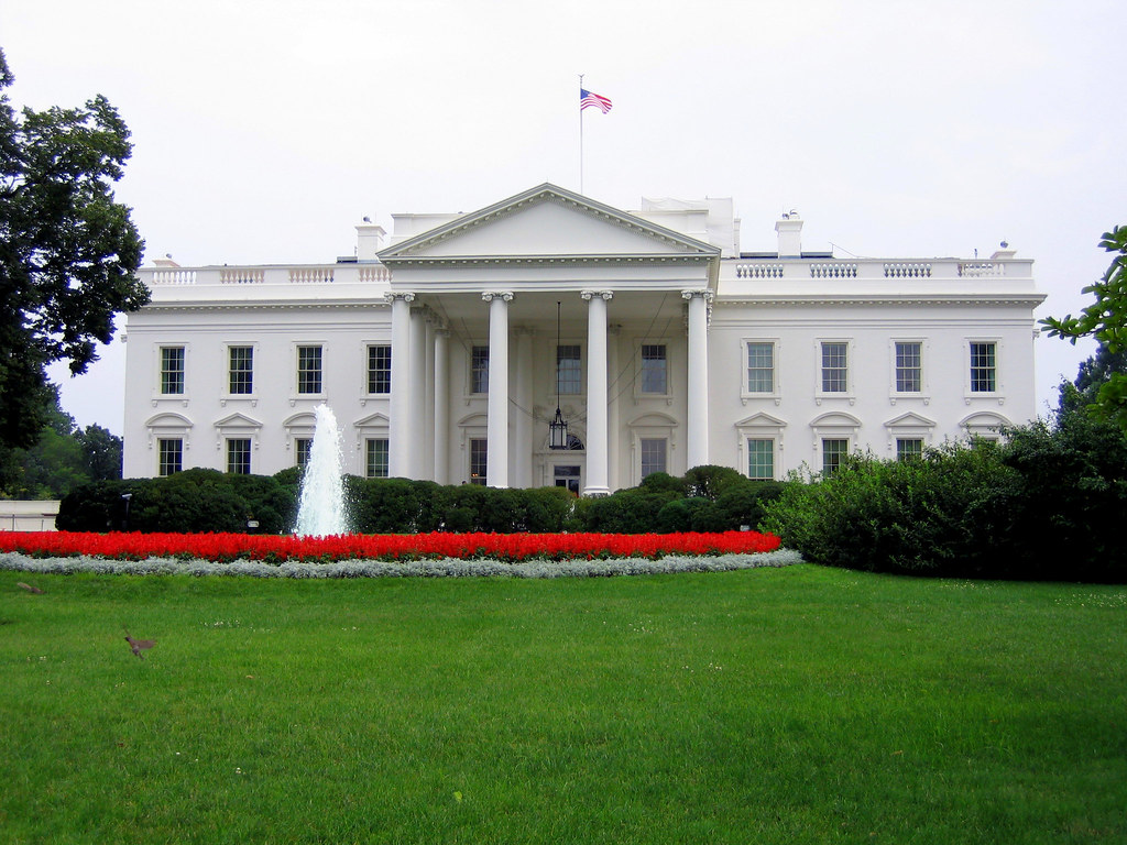 Casa Branca, sede do governo dos EUA. Licença da imagem: Creative Commons